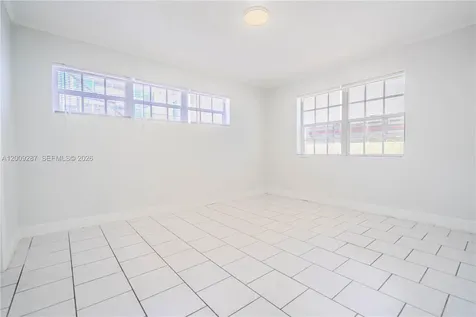 1940 Bay Drive Miami Beach FL 33141