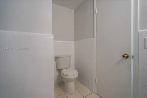 1940 Bay Drive Miami Beach FL 33141