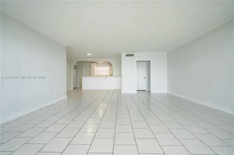 1940 Bay Drive Miami Beach FL 33141