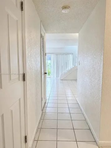 1300 W 47th Place Hialeah FL 33012