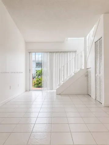 1300 W 47th Place Hialeah FL 33012