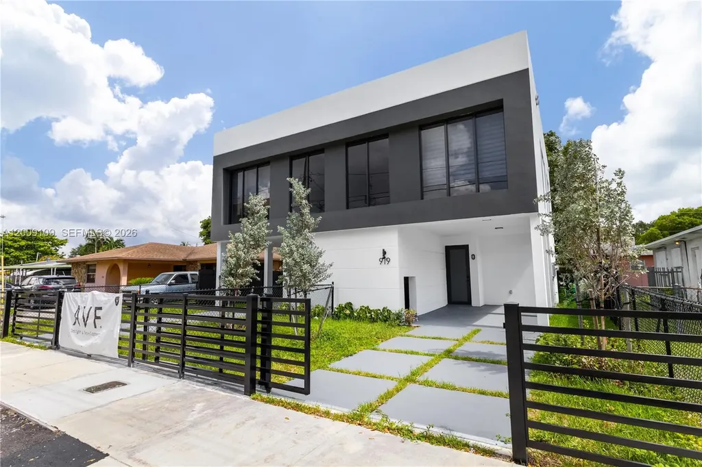 921 NW 55th Street Miami FL 33127