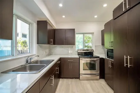 330 SW 27th Road Miami FL 33129