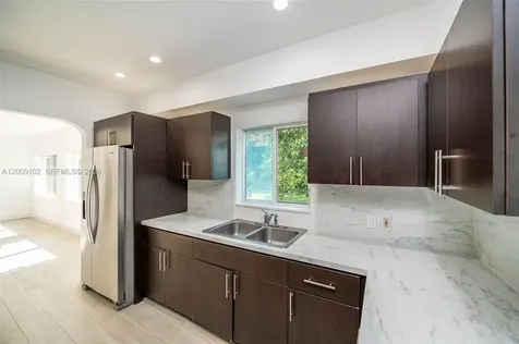 330 SW 27th Road Miami FL 33129