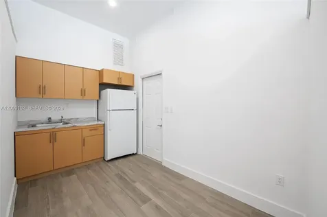 330 SW 27th Road Miami FL 33129
