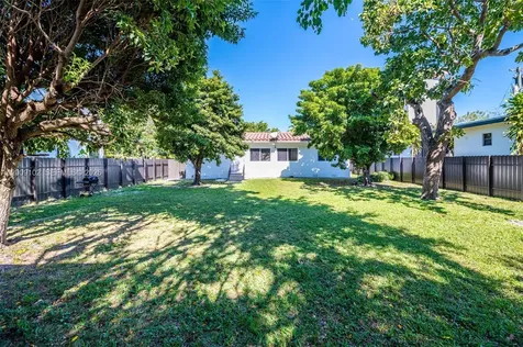 330 SW 27th Road Miami FL 33129
