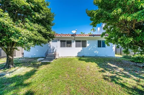 330 SW 27th Road Miami FL 33129