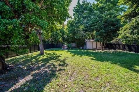 330 SW 27th Road Miami FL 33129