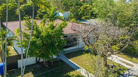 330 SW 27th Road Miami FL 33129