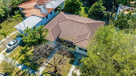 330 SW 27th Road Miami FL 33129