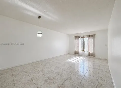 160 Royal Palm Road Hialeah Gardens FL 33016