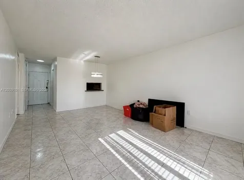 160 Royal Palm Road Hialeah Gardens FL 33016