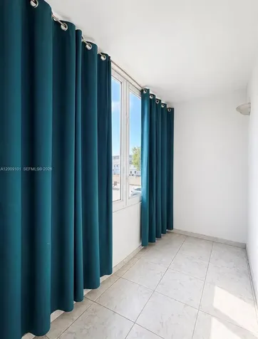 160 Royal Palm Road Hialeah Gardens FL 33016