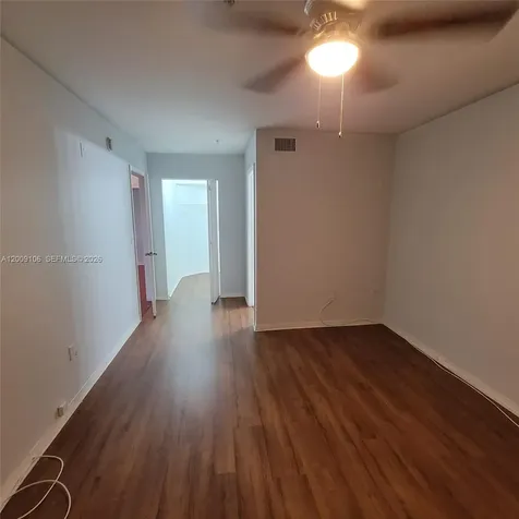 711 SW 111th Way Pembroke Pines FL 33025
