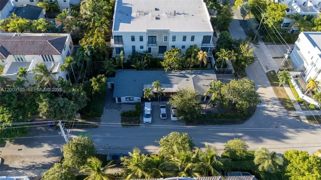 1615 NE 9th Street Fort Lauderdale FL 33304