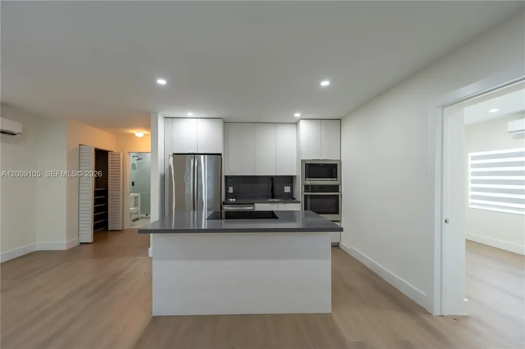 1615 NE 9th Street Fort Lauderdale FL 33304