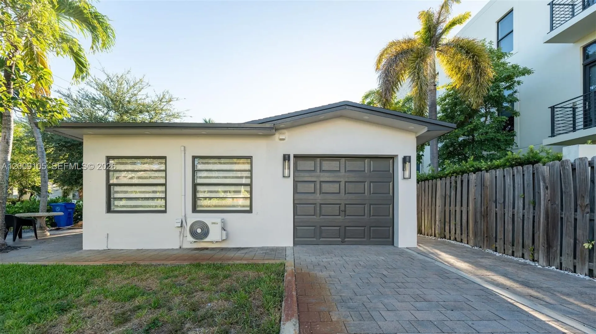 1615 NE 9th Street Fort Lauderdale FL 33304