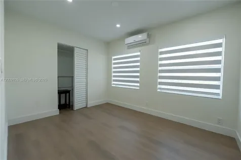 1615 NE 9th Street Fort Lauderdale FL 33304