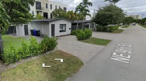 1615 NE 9th Street Fort Lauderdale FL 33304