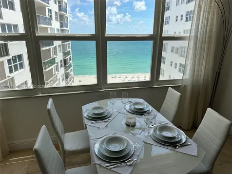 6039 Collins Avenue Miami Beach FL 33140