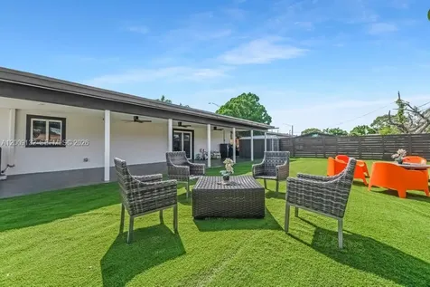6941 Sheridan Street Hollywood FL 33024