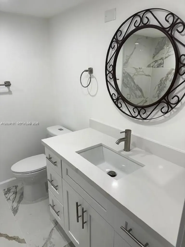 1901 S Ocean Drive Hollywood FL 33019