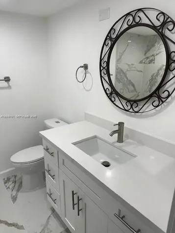 1901 S Ocean Drive Hollywood FL 33019