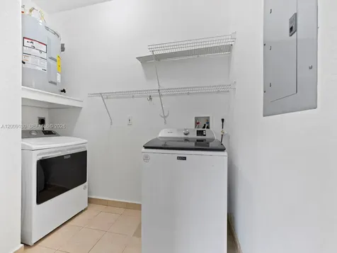 704 SE 14th Place Homestead FL 33033