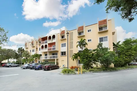 8101 Camino Real Miami FL 33143
