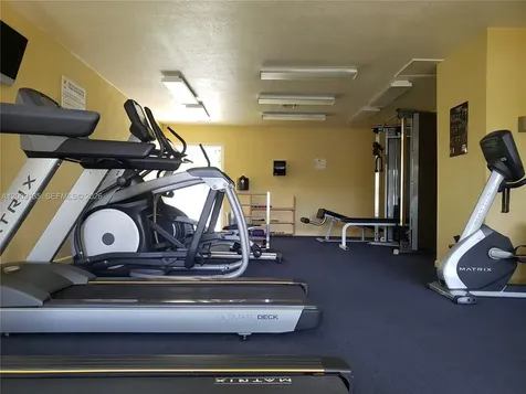 8101 Camino Real Miami FL 33143