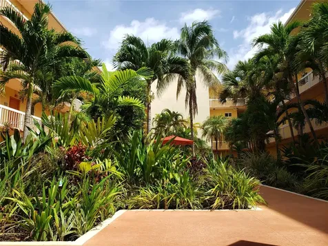 8101 Camino Real Miami FL 33143