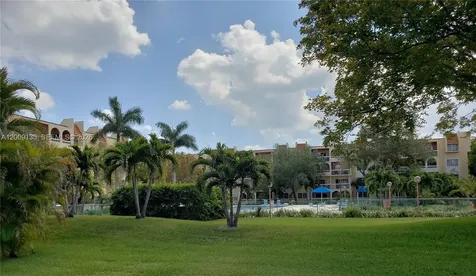 8101 Camino Real Miami FL 33143