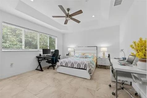 1033 NE 35th Avenue Homestead FL 33033