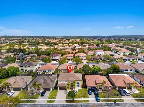 1033 NE 35th Avenue Homestead FL 33033