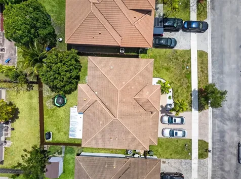 1033 NE 35th Avenue Homestead FL 33033