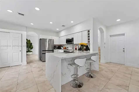 1033 NE 35th Avenue Homestead FL 33033