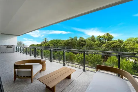 8701 Collins Avenue Miami Beach FL 33154