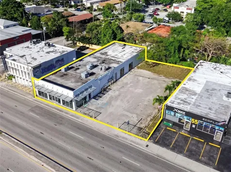 69 NW 27th Avenue Miami FL 33125