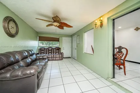 8200 NW 31st Avenue Miami FL 33147