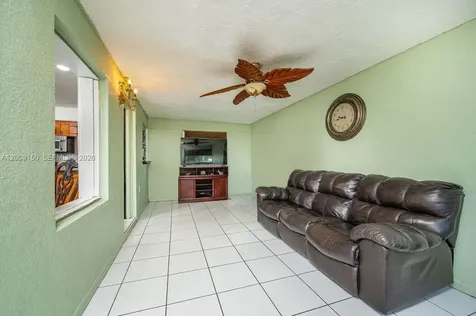 8200 NW 31st Avenue Miami FL 33147