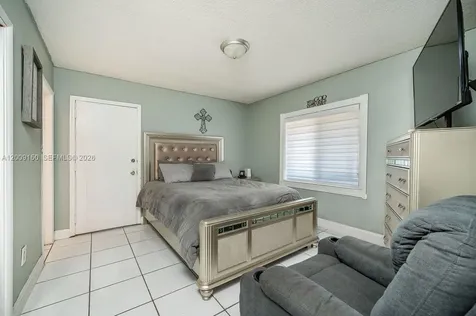 8200 NW 31st Avenue Miami FL 33147
