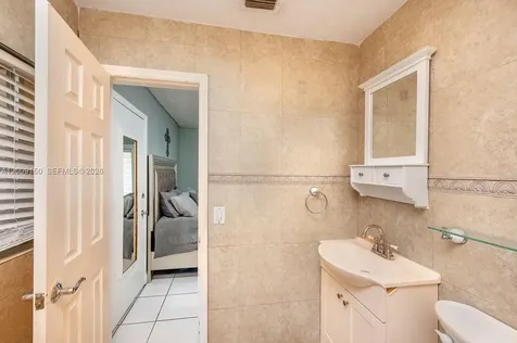 8200 NW 31st Avenue Miami FL 33147