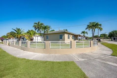 8200 NW 31st Avenue Miami FL 33147