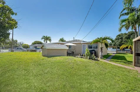 8200 NW 31st Avenue Miami FL 33147