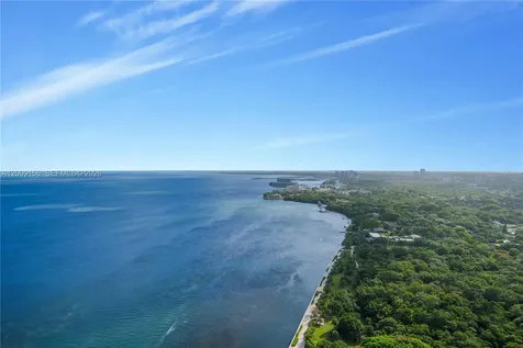 175 SE 25 Road Miami FL 33129