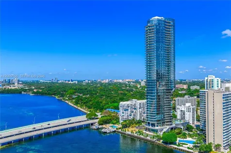 175 SE 25 Road Miami FL 33129