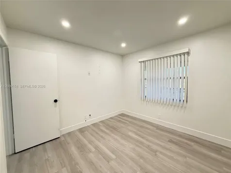 10016 Winding Lake Road Sunrise FL 33351
