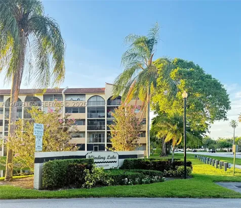 10016 Winding Lake Road Sunrise FL 33351