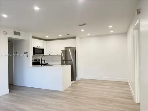 10016 Winding Lake Road Sunrise FL 33351