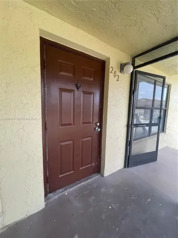 10016 Winding Lake Road Sunrise FL 33351